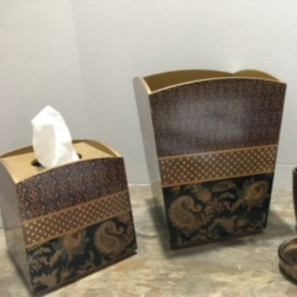 bathroom accessories